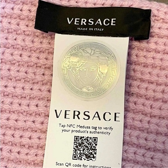 NWT Versace Intarsia Chunky Pink Light Purple Knit Wool Fringe Scarf MyTheresa - Picture 15 of 17